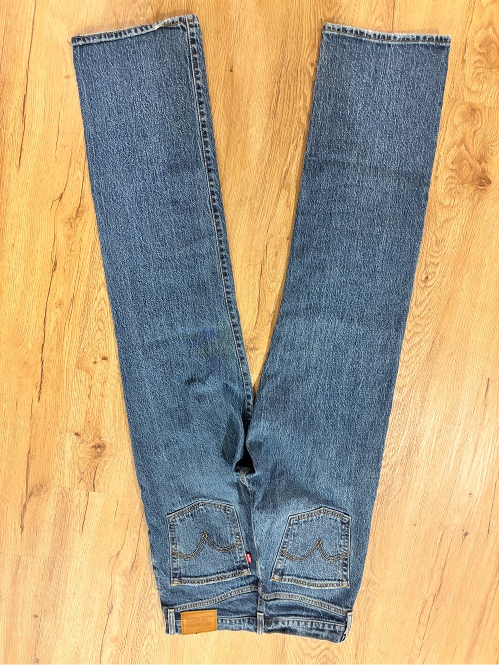 Levi’s Ribcage High Rise Blue Jeans - Picture 5 of 7